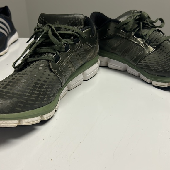 3 shoes in bundle - Picture 3 of 13